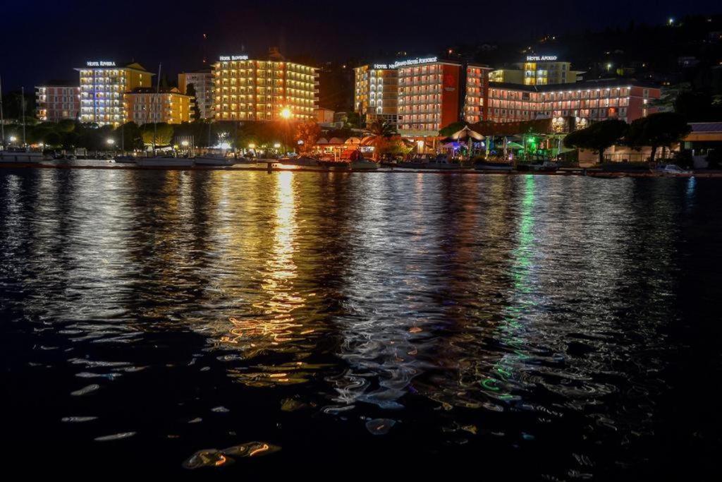 Вилла Floating House Hurrea Порторож Экстерьер фото