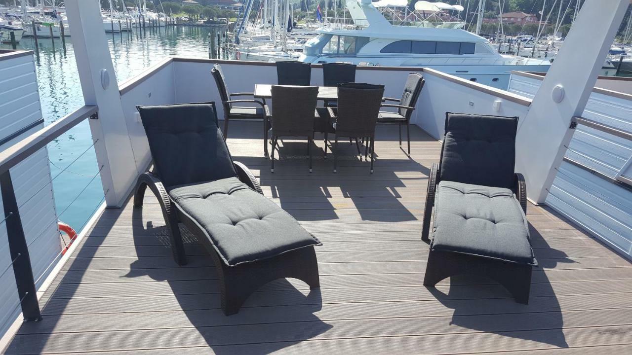 Вилла Floating House Hurrea Порторож Экстерьер фото